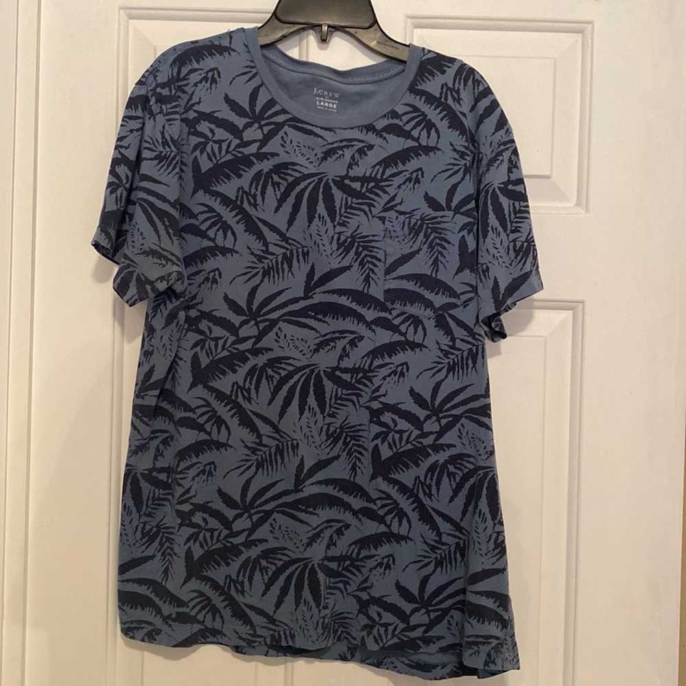 Floral t